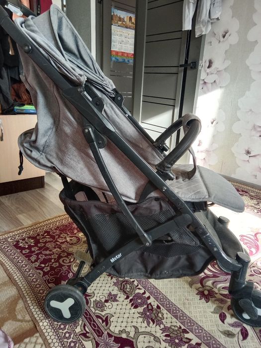 Коляска 10000 тг б/у