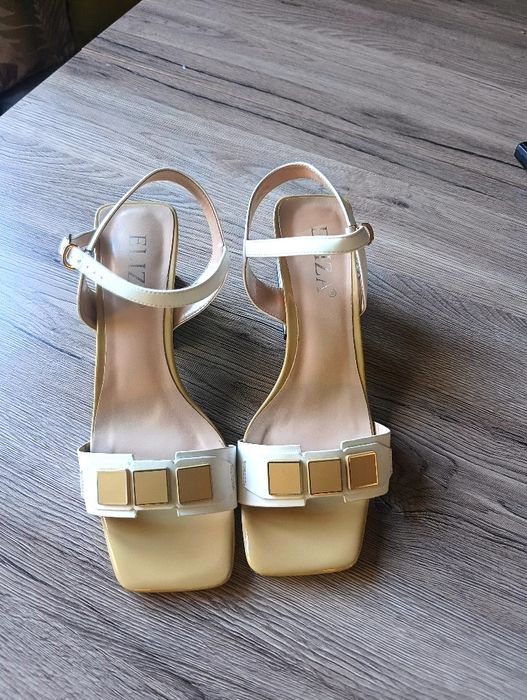 Дамски сандали Eliza 39 номер