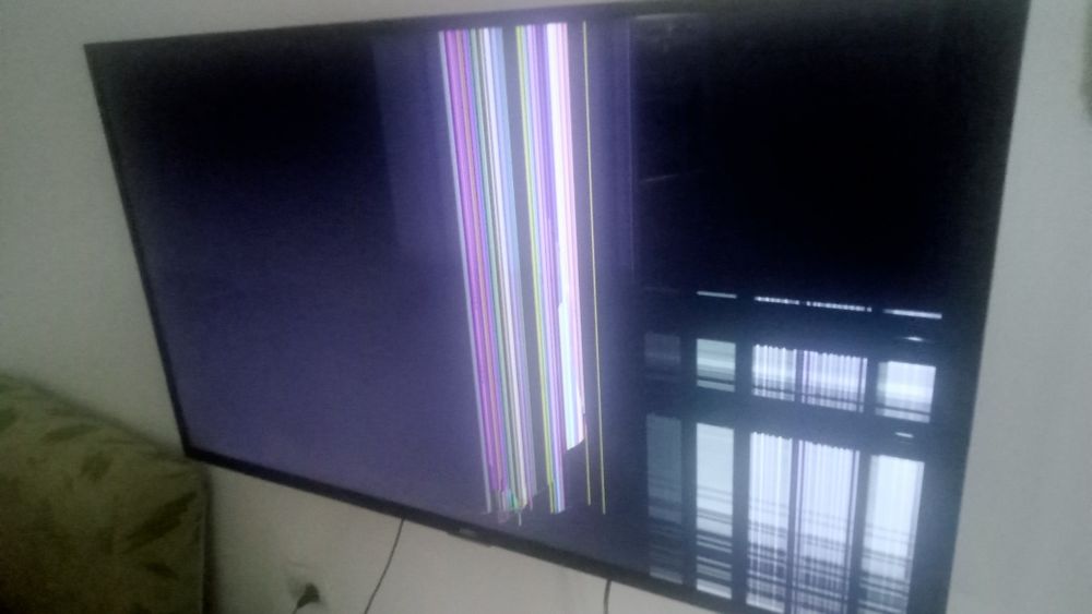 Телевизор лос 102 на запчасть