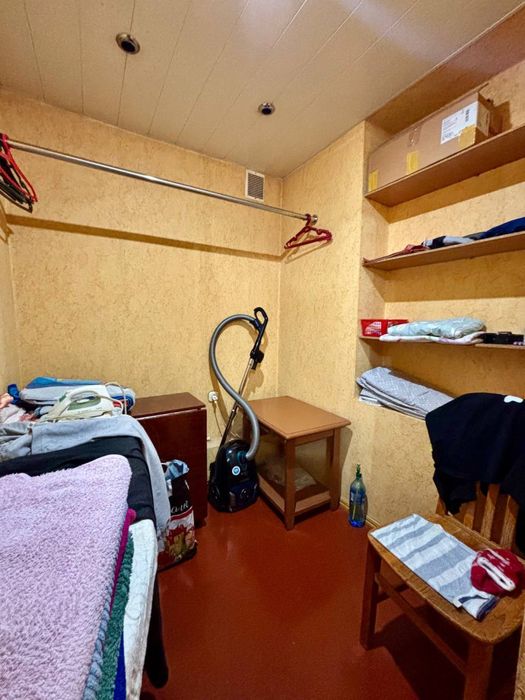 Буз-1 Буз базар Сайрам метро БИЙ 2ком кирпичный дом