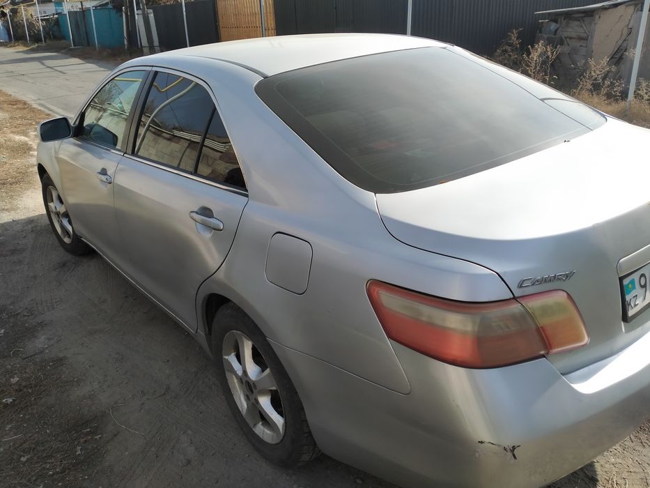 Продам тоиота камри 40