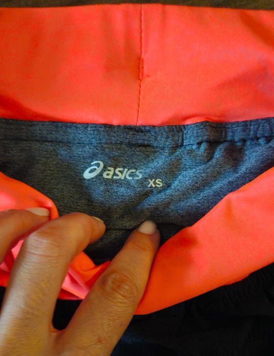 Къси дпанталони Asics