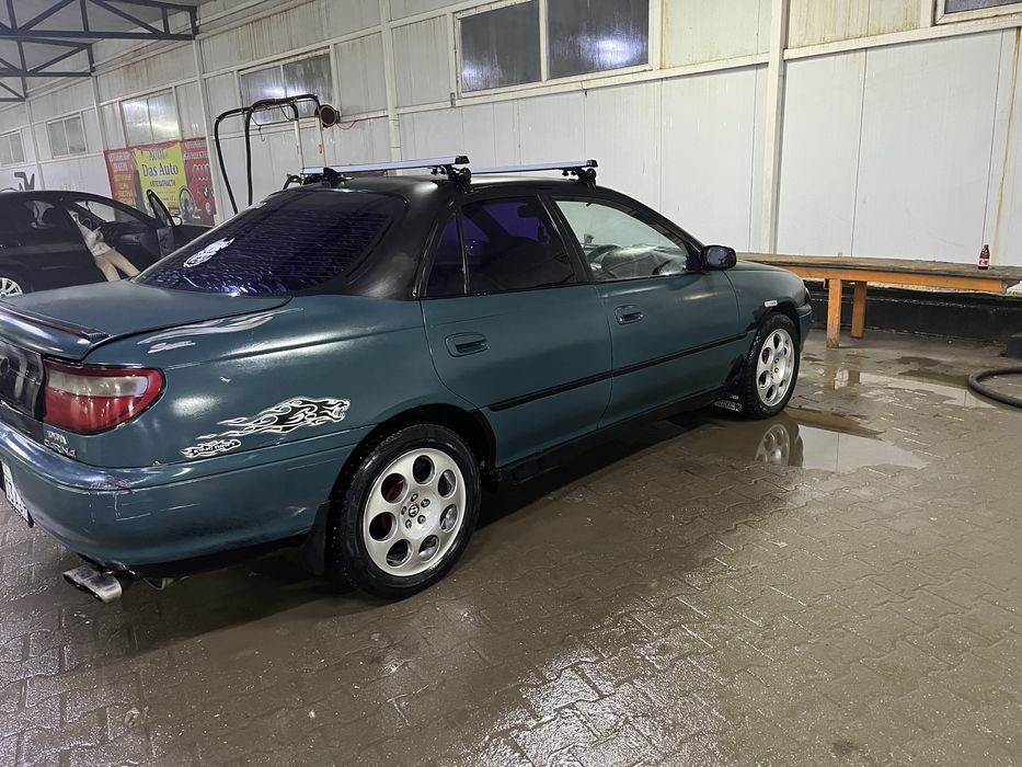 Продам тайота карина