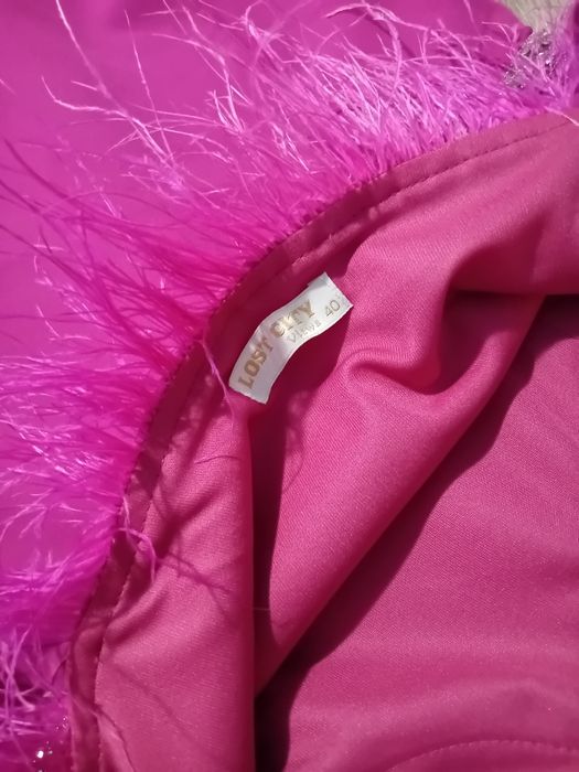 Vând rochie roz, marimea 40