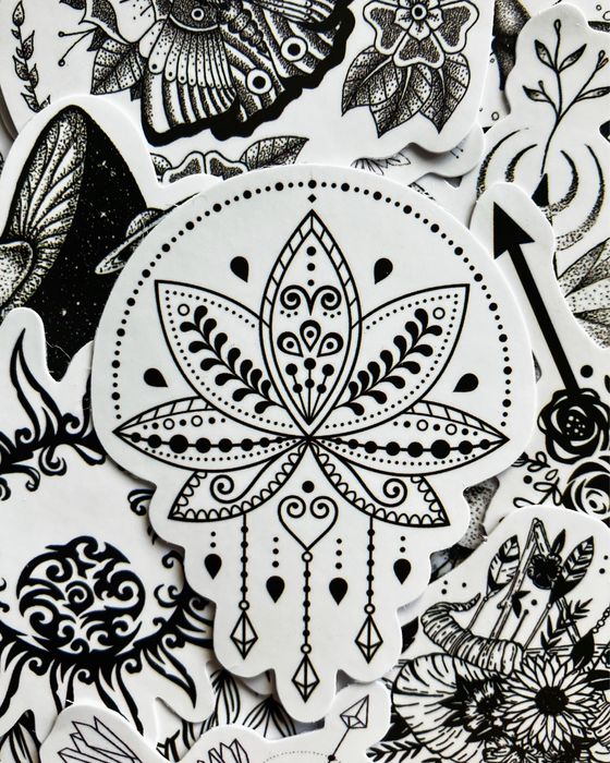 Черно бели стикери/ Black and white stickers