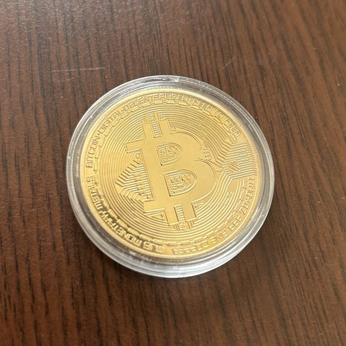 Биткойн монета Bitcoin