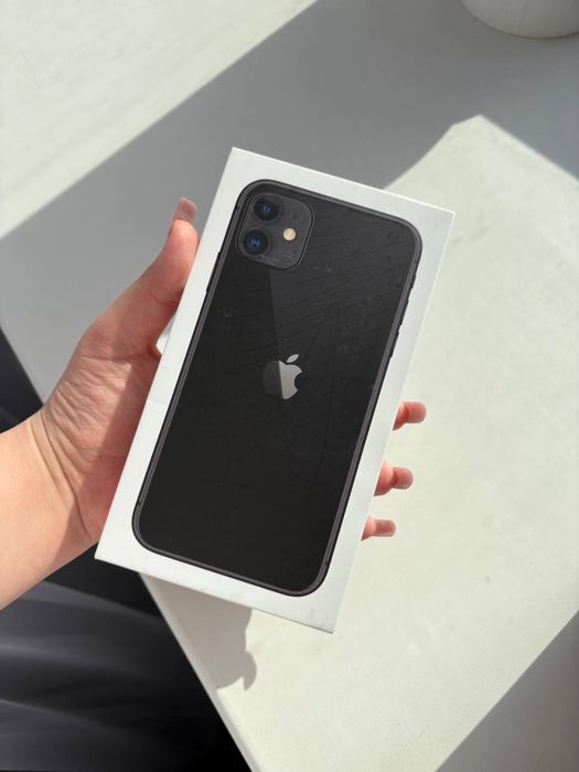 Iphone 11в идеальном состоянии.