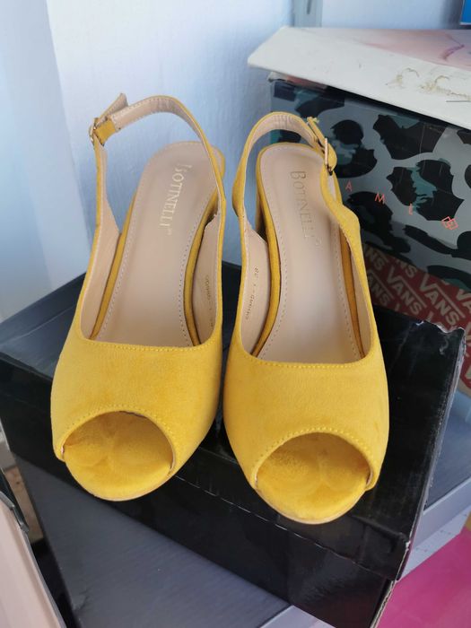 Sandale piele intoarsa