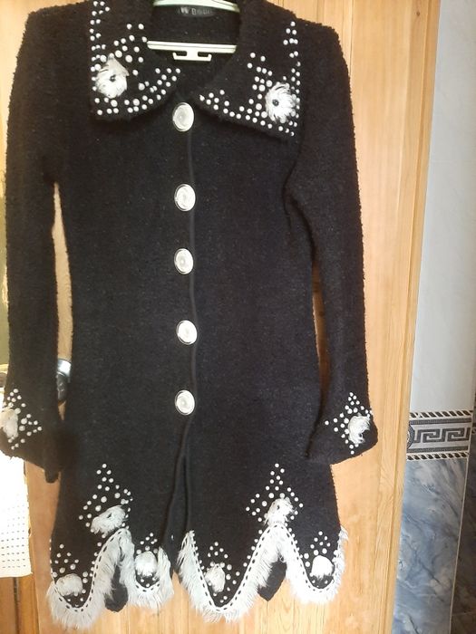 Верхняя женская одежда