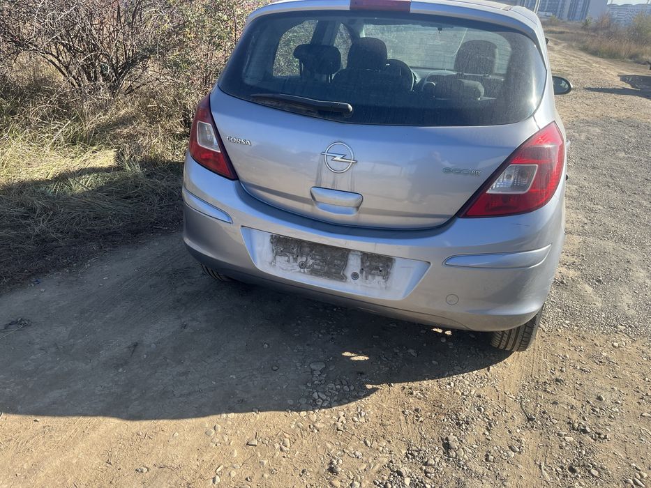 Dezmembrez Opel Corsa D 1.3 diesel 2006-2012