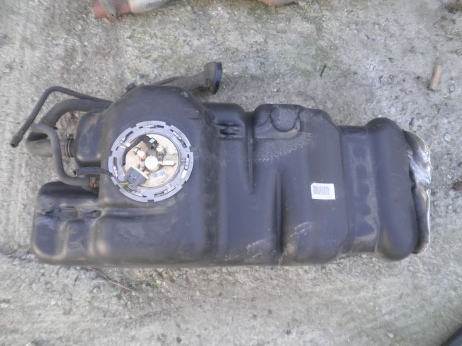 rezervor combustibil nissan navara d23 2018 2.3 dci 17201-4kj1a 172014kj1a