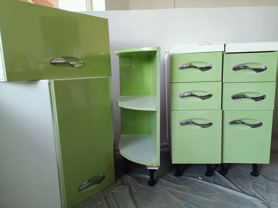 Продаю кухонный гарнитур