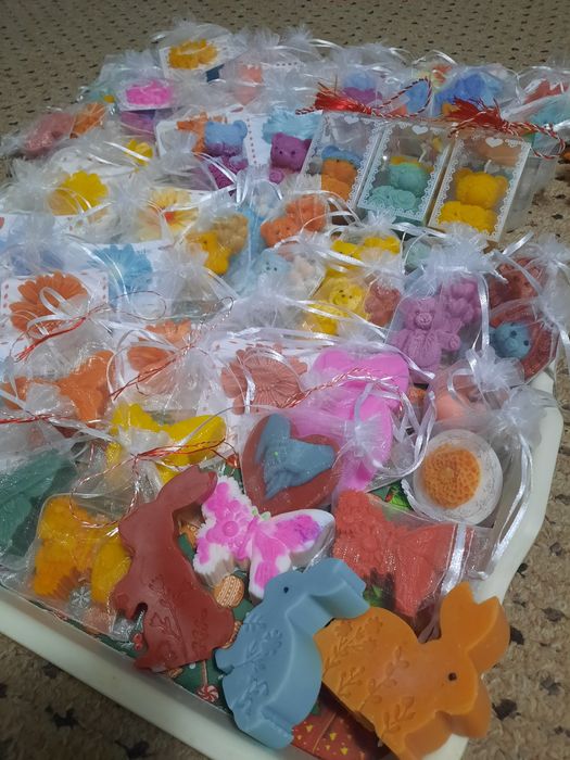 Mărțișoare parfumate ceară de soia