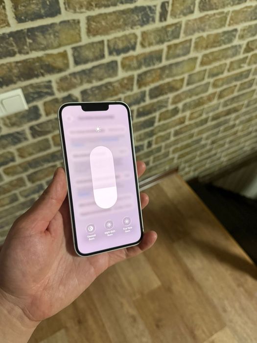 Iphone 16e,100%,128гб