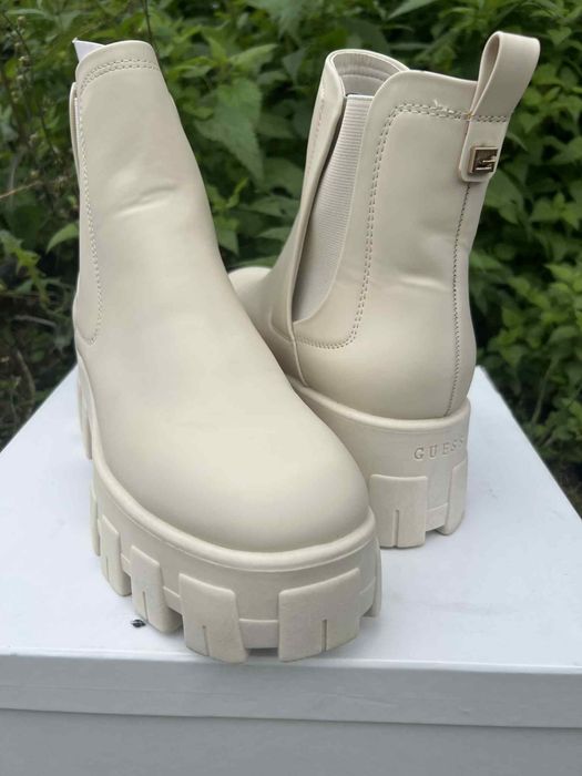 Боти Guess 38 н.