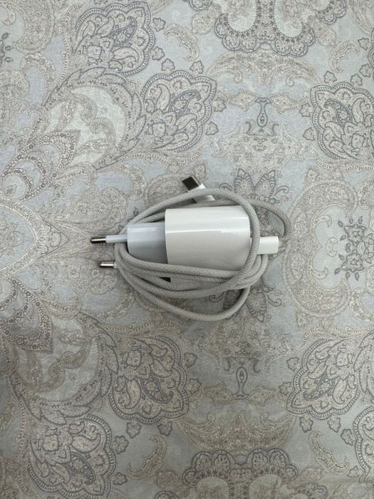 Продам Айфон 15 Про