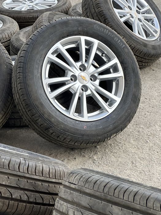 Шины 265/35/18 и 235/40/18