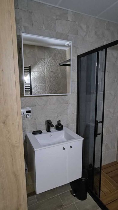 Дава се под наем Едностаен апартамент в София, Надежда 1 - 38 кв.м за 448.8 € - Снимка #3