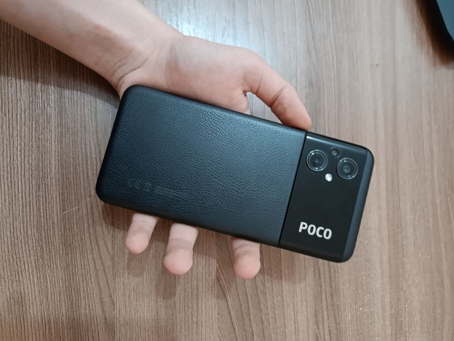 Poco m5 в хорошем состоянии