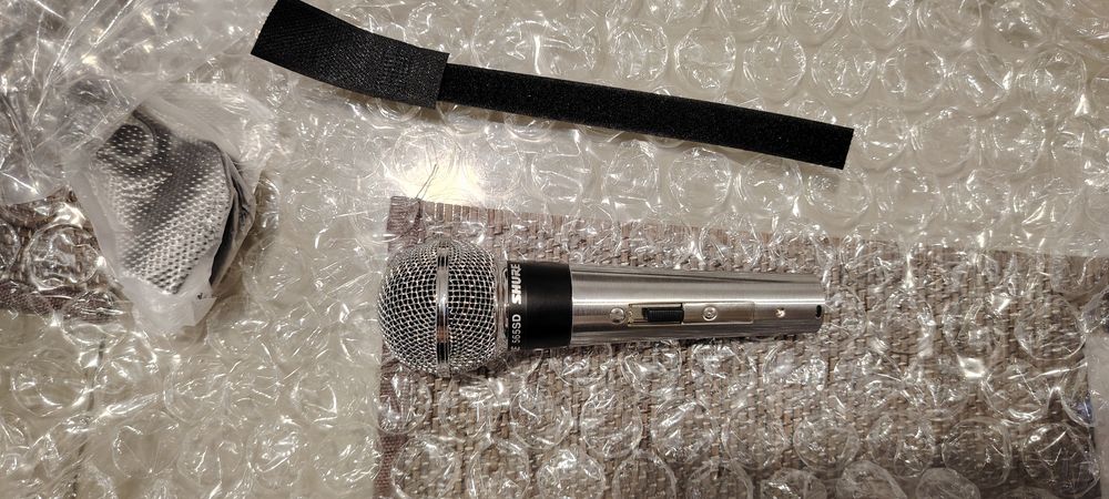 Vând  microfon  SHURE 565 SD nou