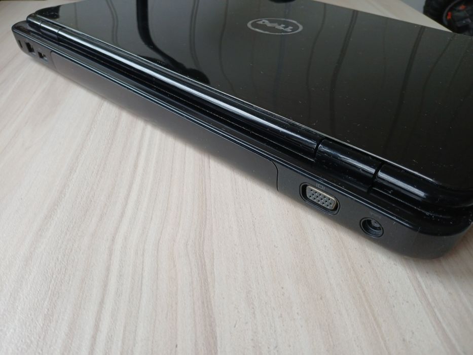 Продавам лаптоп Dell Inspiron N5110