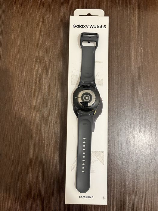 Самсунг Galaxy Watch 5