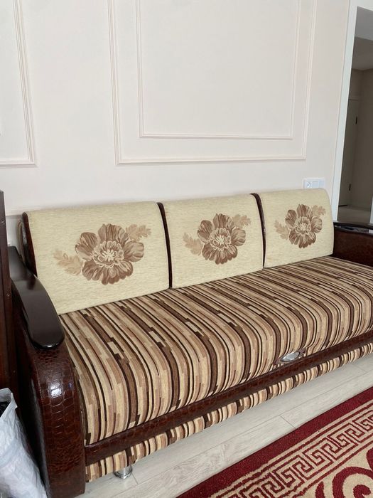 Продам диван раскладной