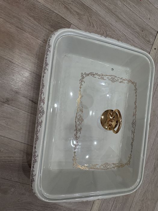 Продам новое блюдо-мармит