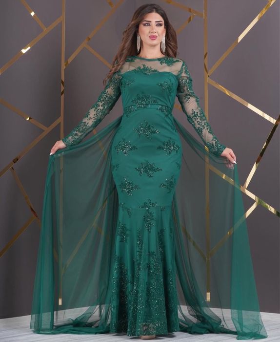 Продам платья Турция