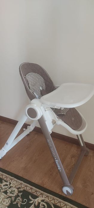 Продам детский стульчик для кормления