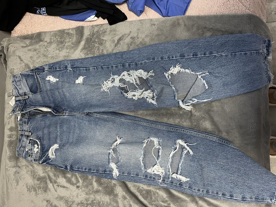 Дамски дънки и панталонки