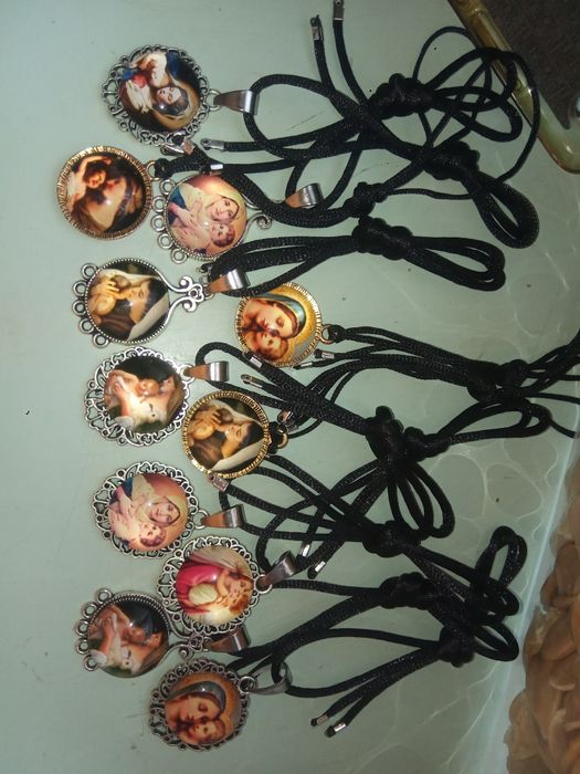 Продам кулоны ручной работы