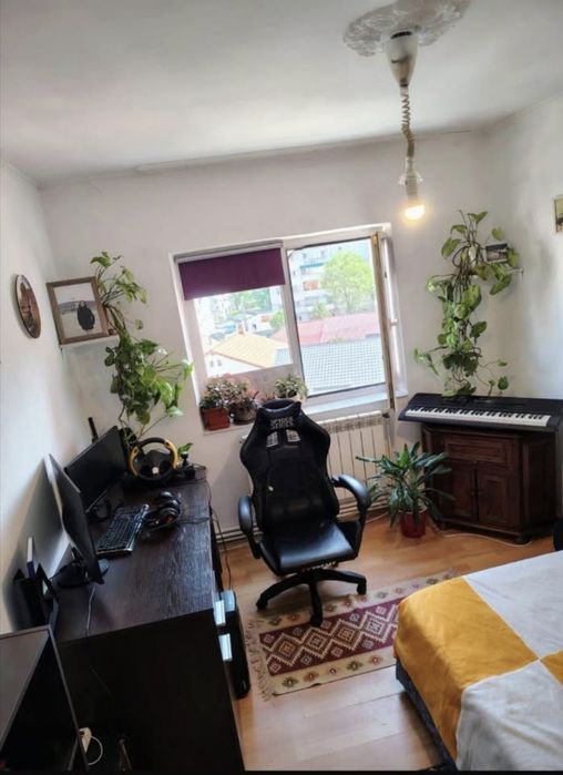 Apartament 3 camere navodai