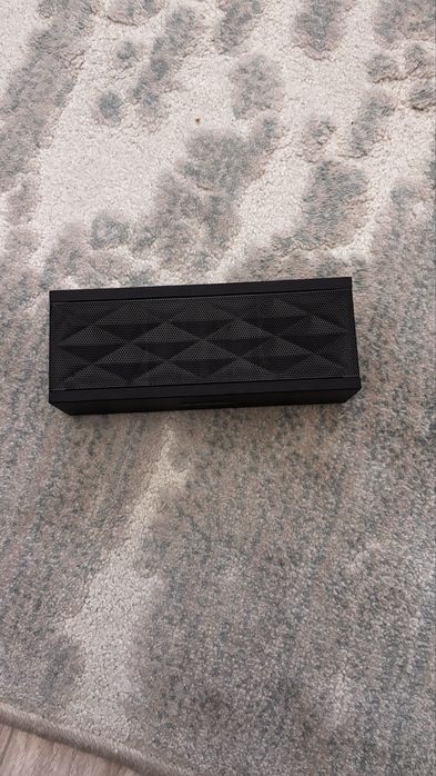 Boxa jawbone jambox