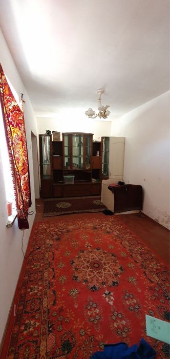 Hovli sotiladi yangiyolda