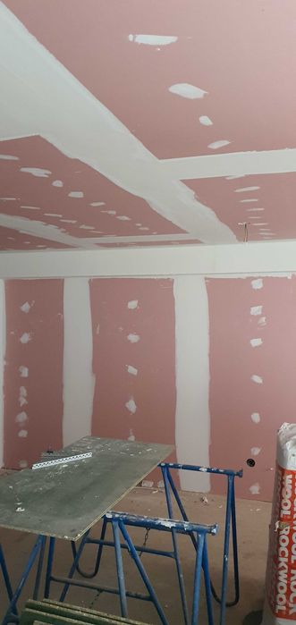 Rigips,glet,tencuieli,izolatii exterioare,vopsele,acoperise