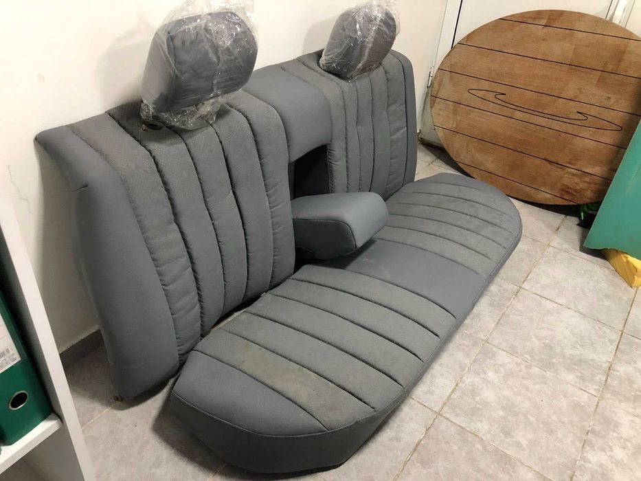 Оригинални части за Mercedes W126 – табло, седалки и др.