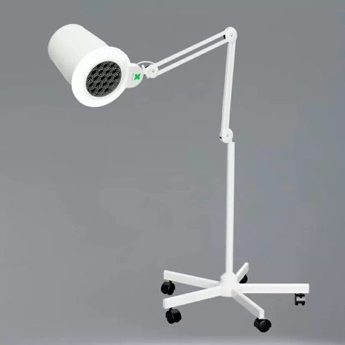 Вытяжка 4blanc на ножках и диван