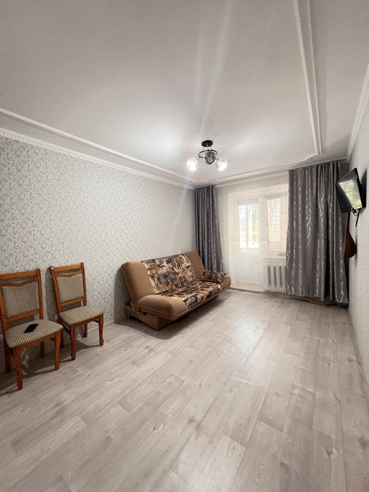 Продам 4-ную квартиру в 4 микрорайоне