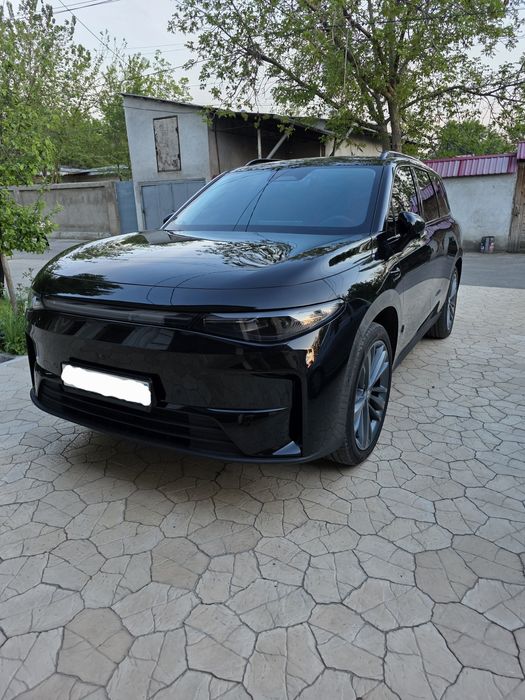 Leapmotor C 16  580 km  2025 yil