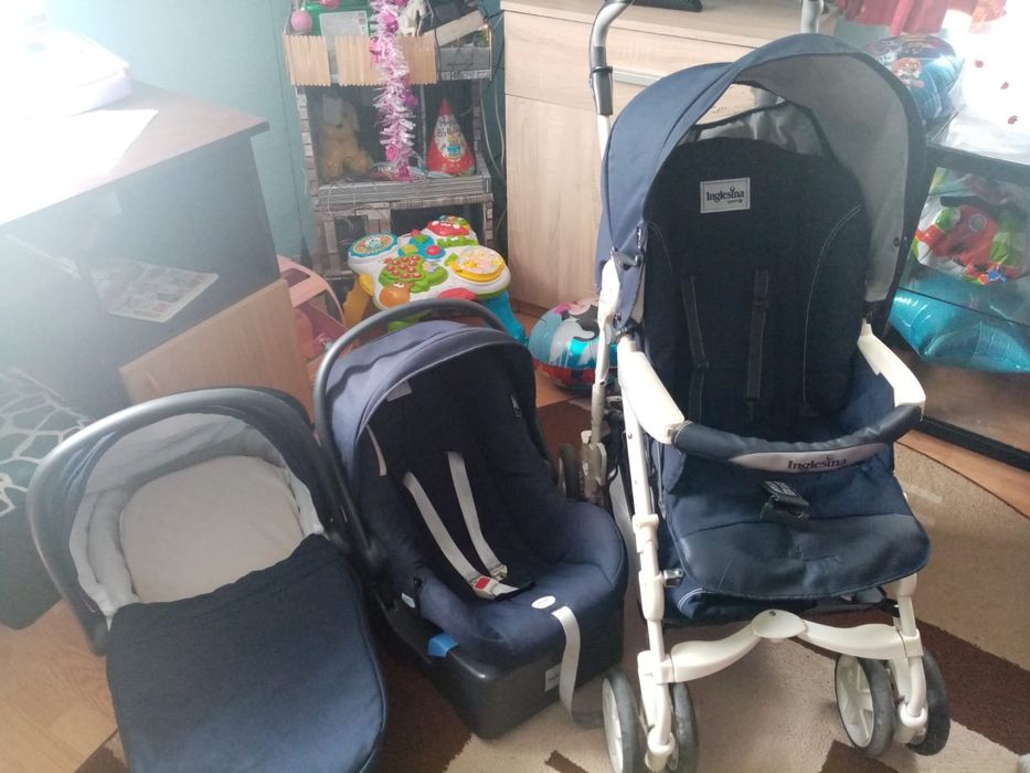 Căruț landou și scoică