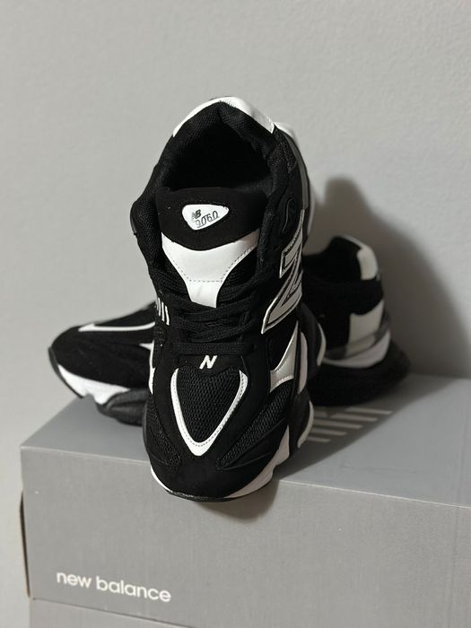 Adidasi new balance negri