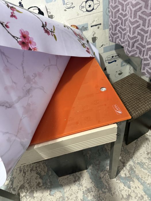 Продам стол со стульями