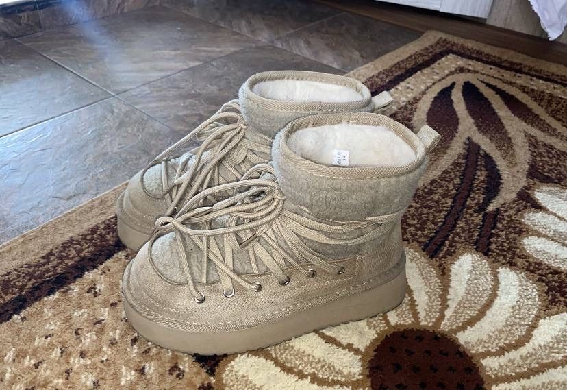 Ботинки 39 размер