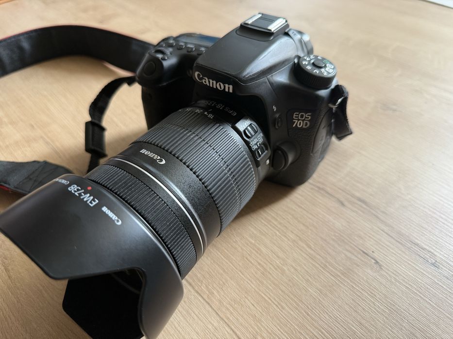 Canon EOS 70d + 18-135mm IS