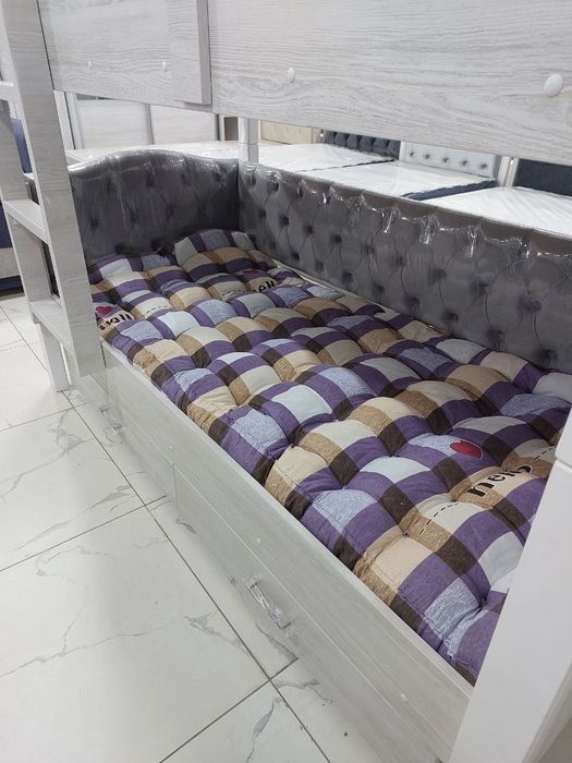 Кровать двухъярусная по акции