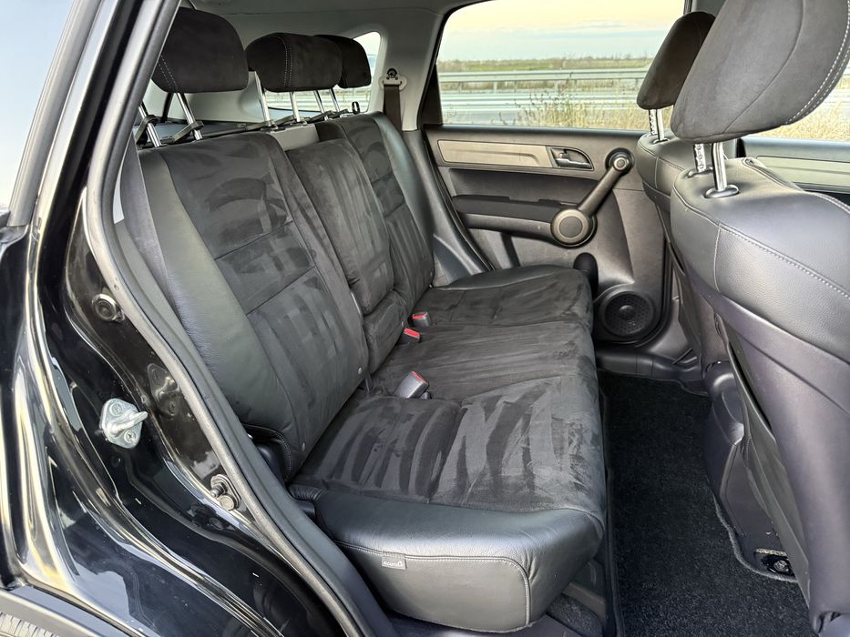 Honda CR-V 2.0 i-VTEC 150к.с FACELIFT / AVTOMAT /