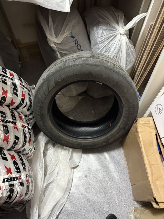 265/55/R19 Continental