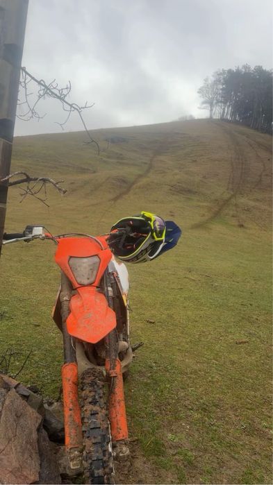 Vând ktm exc 250cc 2t 2007