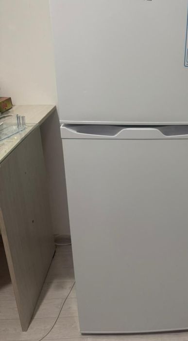 Холодильник на продажу